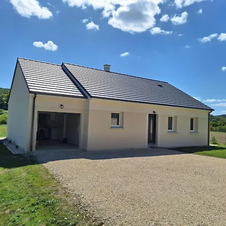 Holiday home Le Charme Tranquille Neuville-sur-Seine